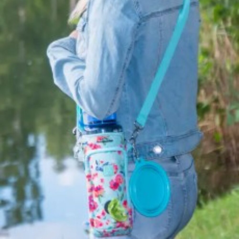 Water Bottle Carrier with Pocket for Dog Poop Bag (water bottle NOT included) - Picture 3 of 3